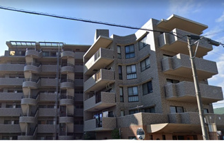 【外観】 | 堅牢なRC造　7階建て　総戸数44戸のマンションです。