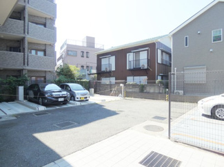 【駐車場】 | 敷地内は機械式駐車場になります。・