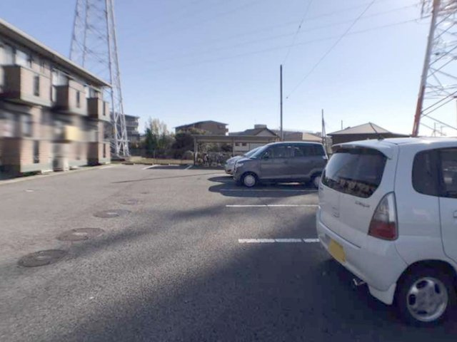 サンガーデンの駐車場