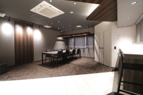 【その他共用部分】 | 【スタディルーム】プライバシー性の高い個室ブースも2つ設けられ、リモートワークも可能です。