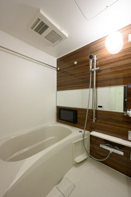 プレジオ弁天町EUROの浴室