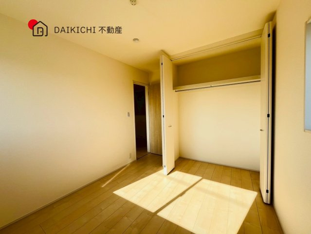 【洋室】 | 鴻巣松原　Livele Garden.S　新築戸建　全7棟　5号棟