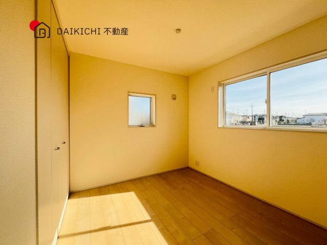 【洋室】 | 鴻巣松原　Livele Garden.S　新築戸建　全7棟　5号棟