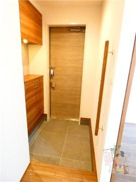 グランキューブ中井の玄関|玄関