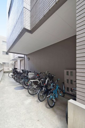 グランドメゾン上池袋の駐輪場