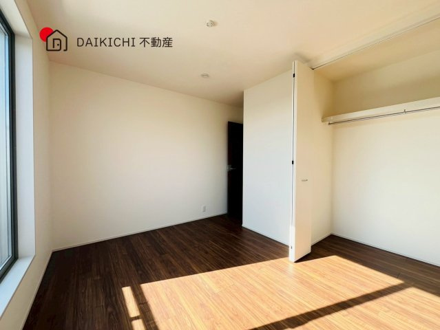 【洋室】 | 鴻巣松原　Livele Garden.S　新築戸建　全7棟　7号棟