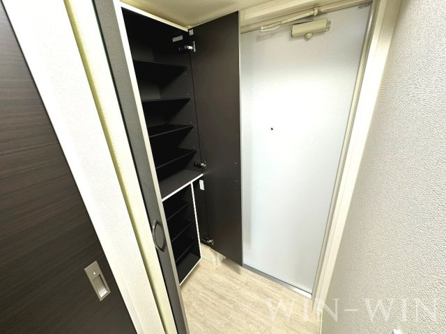 ロジェ かげろうの玄関|イメージ（同建物内別部屋の写真です）