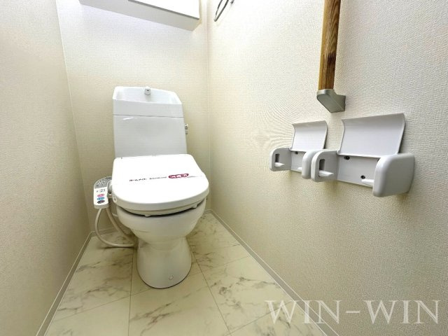 ロジェ かげろうのトイレ|イメージ（同建物内別部屋の写真です）
