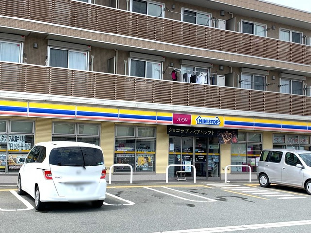 ロジェ かげろうの周辺