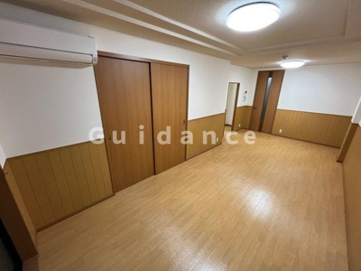 【洋室】 | パインヒルズⅠ