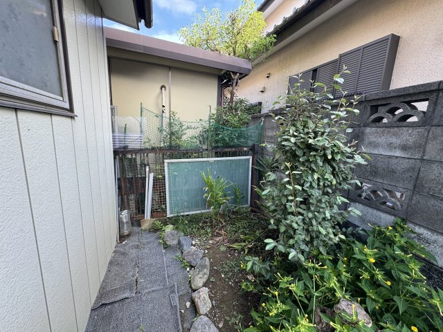 －三丁目不動産-深谷市東方の庭