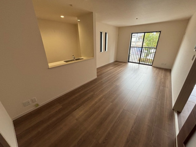 【内観：施工例】 | リーブルガーデン豊中市桜の町６期 | 同シリーズ