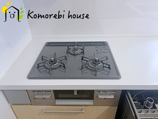 さいたま市大宮区堀の内町　1期　新築一戸建て　スタイル　02のキッチン|追加工事でIHクッキングヒーターにも変更可能です(^^)/
お気軽にお申し付けください♪