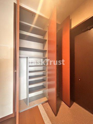 【収納】 | アリス・マナーガーデン谷町