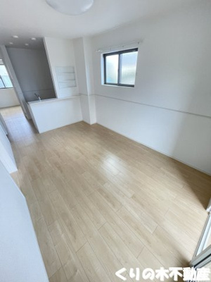 【居間・リビング】 | クラール東村　Ｄ | ゆったりとしたリビングです