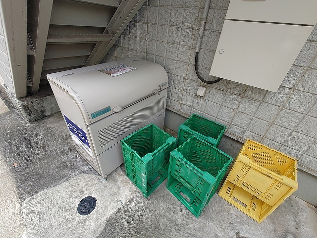 メゾンポロニアのその他共用部分|ゴミストッカー