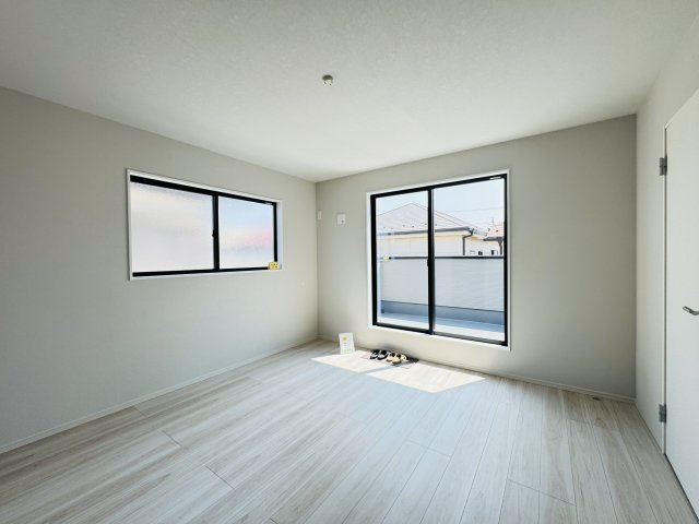 【寝室】 | 松戸市六高台５丁目新築戸建【六実小学校：5分】 | 11.5帖寝室