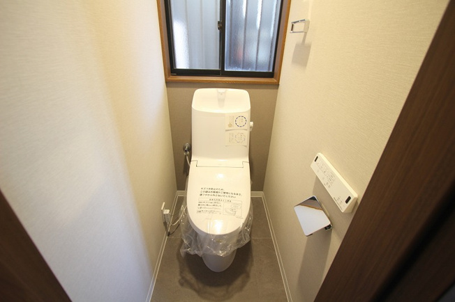 【トイレ】 | 朝霞市幸町1丁目　中古一戸建住宅（朝霞店） | 2025年11月9日撮影