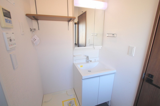 【洗面所】 | 朝霞市幸町1丁目　中古一戸建住宅（朝霞店） | 2025年11月9日撮影