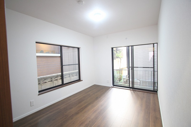 【洋室】 | 朝霞市幸町1丁目　中古一戸建住宅（朝霞店） | 2025年11月9日撮影/1階6.2帖洋室