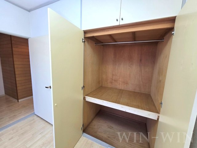 ヴィラ小鷹野の収納|イメージ（同建物内別部屋の写真です）