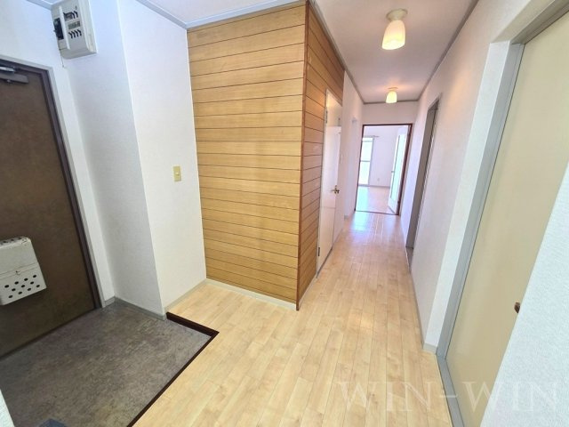 ヴィラ小鷹野の玄関|イメージ（同建物内別部屋の写真です）