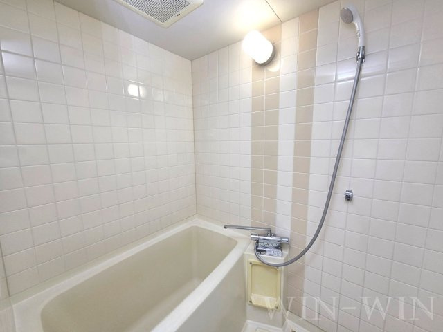 ヴィラ小鷹野の浴室|イメージ（同建物内別部屋の写真です）