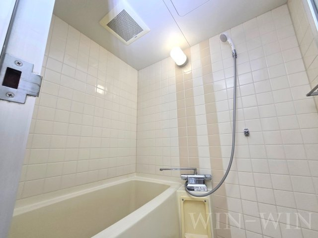 ヴィラ小鷹野の浴室|イメージ（同建物内別部屋の写真です）