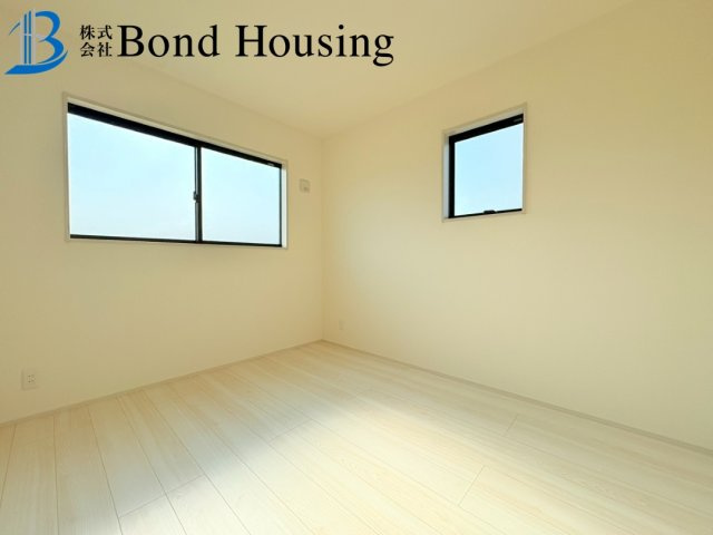 「長期優良認定物件」「LDK18.7帖」魚住町西岡21期　1棟の洋室