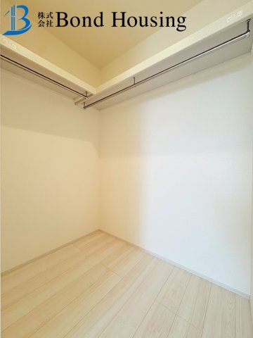 「長期優良認定物件」「LDK18.7帖」魚住町西岡21期　1棟の前面道路含む現地写真