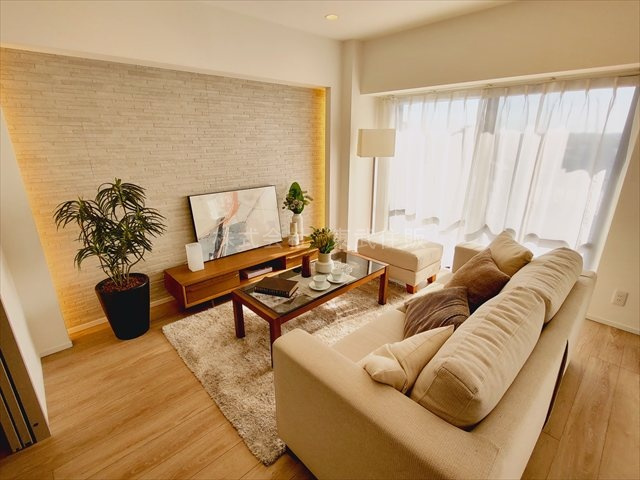 【居間・リビング】 | エクセルふじみ野 | 開放感があり日当たり良好です