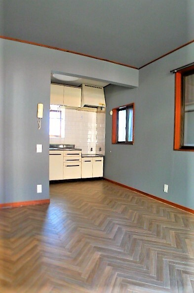 水谷東２丁目戸建の居間・リビング