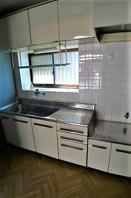 水谷東２丁目戸建のキッチン