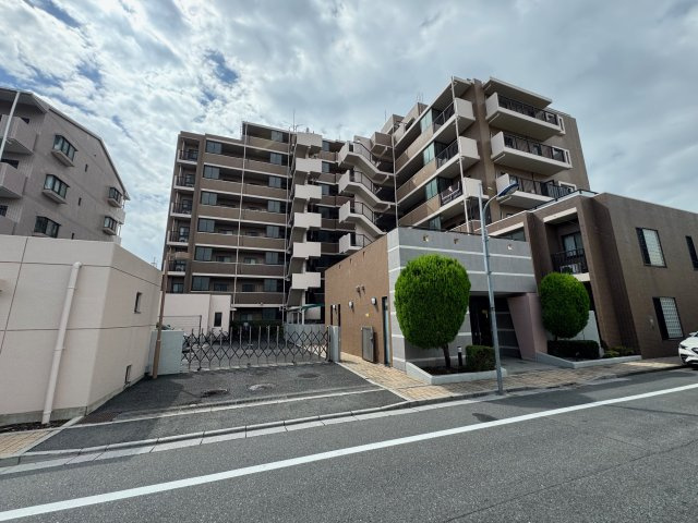 藤和シティホームズ浮間公園の外観