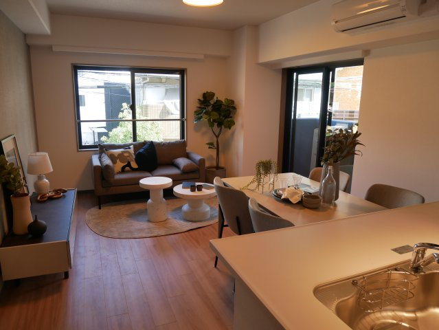 【居間・リビング】 | LEGALAND+ ABENOSANMEICHO