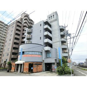 セントラルビルの外観