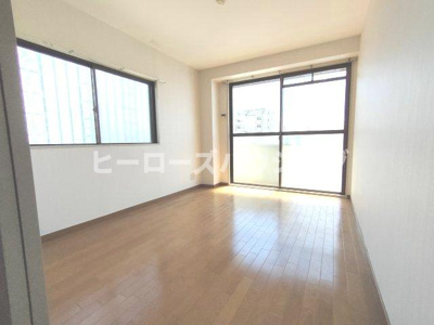 【寝室】 | ミレ桜塚