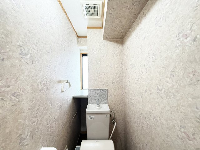 ネオクレメントの内装