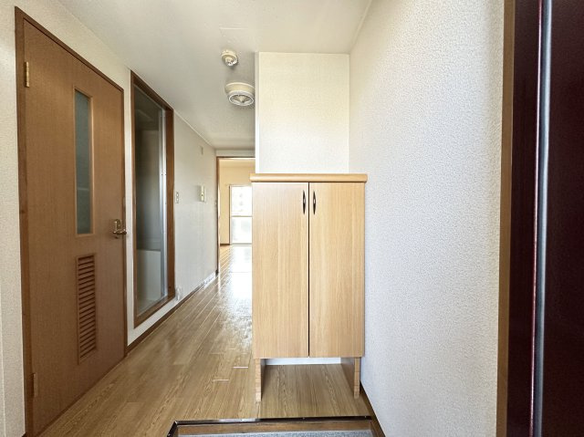 クレメント南宝永の玄関