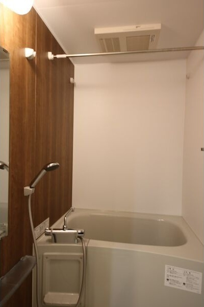 LUORE城西の浴室