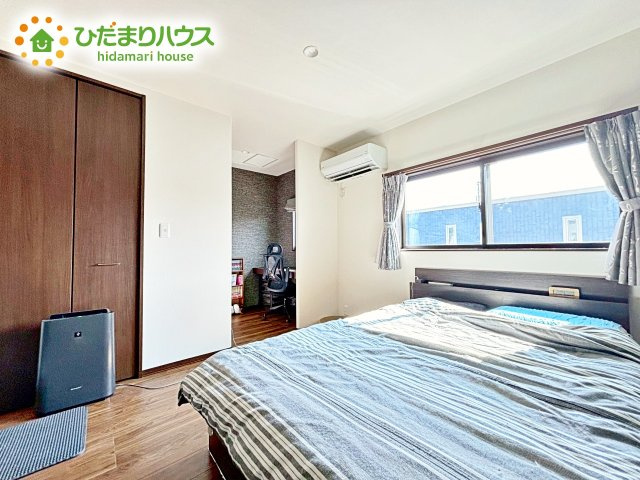【寝室】 | 水戸市米沢町　中古戸建 | ベッドを置いても余裕の広さがあります。パソコンや趣味のスペースなどインテリアを考えるのも楽しみですね！