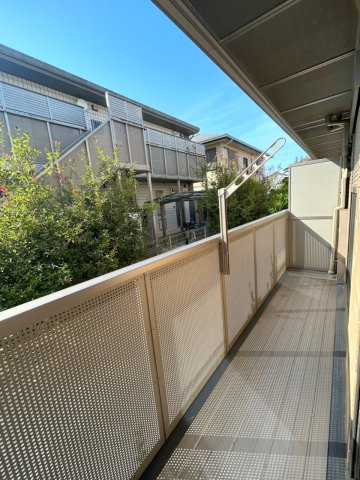 グランドゥール南大泉のバルコニー