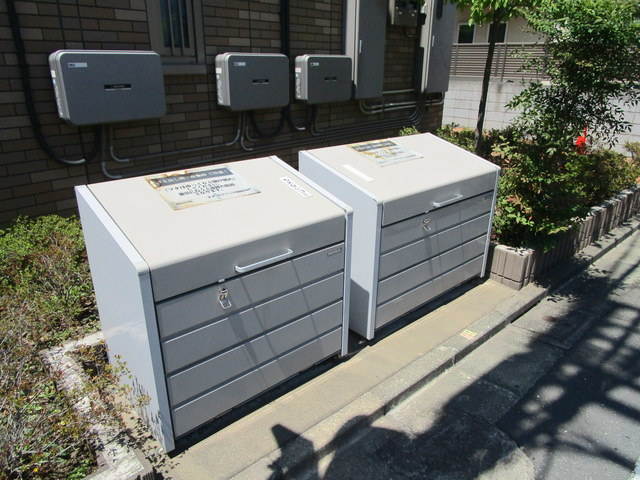 グランドゥール南大泉のその他共用部分|★専用ゴミストッカー★