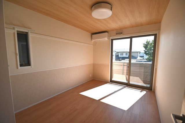 【居間・リビング】 | グランクレールⅢ(ペット可)