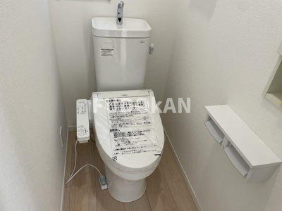 【トイレ】 | 山形市小白川町5号棟【新築建売】 | 節水タイプのトイレは水道代の節約に繋がります。