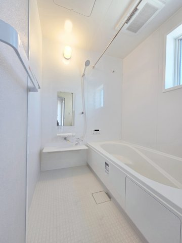 【浴室】 | 知多市八幡堀切　3号棟