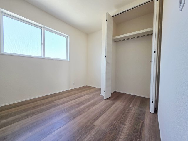 【洋室】 | 知多市八幡堀切　3号棟