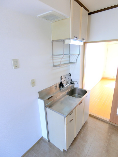 シティハイム　ミストラルのキッチン|★コンパクトながらも使いやすいガスキッチン★