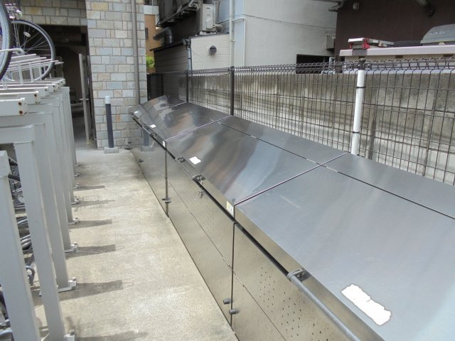 エスフォート本八幡のその他共用部分|ゴミ置き場