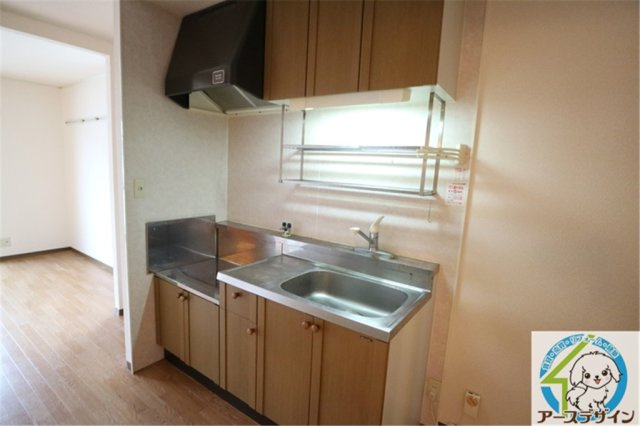 コモド　エールのキッチン|パース写真